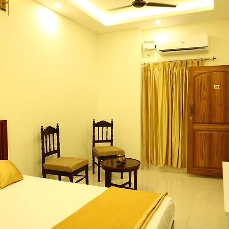 Jack'S Den Residency Hotel Pondicherry Exterior photo